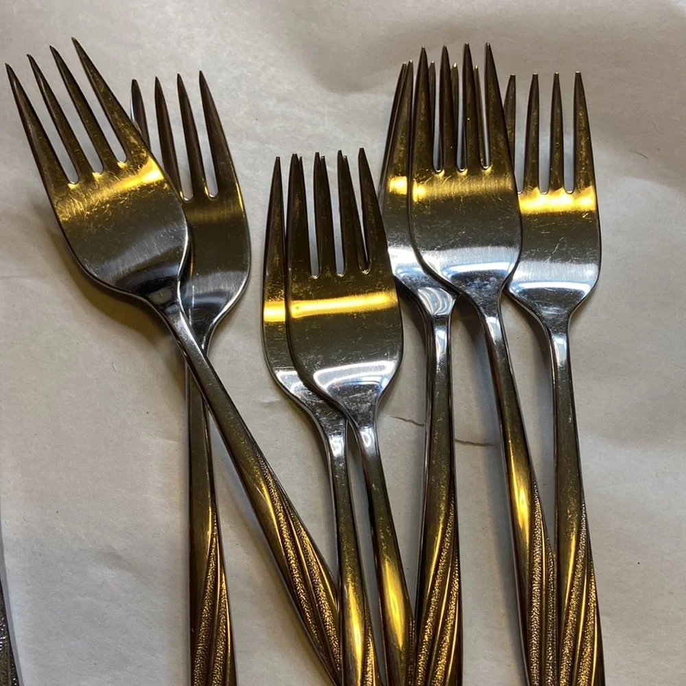 Vintage flatware American stainless USA co 12 total pieces